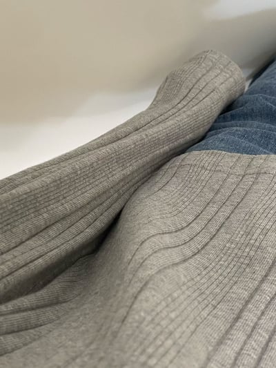 年前就成團！《故事家》立體直紋打底上衣4