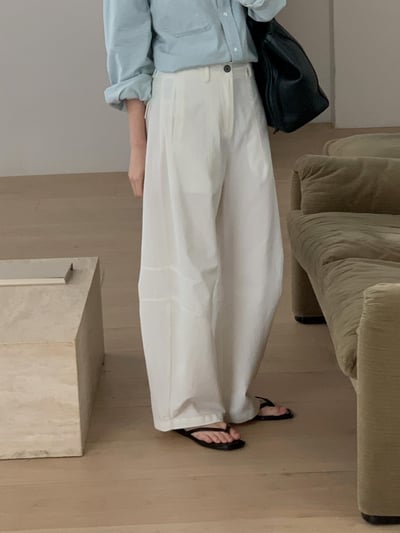 W5成團！《d家》工作彎刀褲1