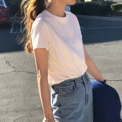 W7成團！《ounce》單色高圓領 soy T9