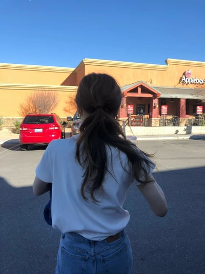 W7成團！《ounce》單色高圓領 soy T8