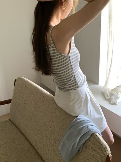 早鳥價開團中！《背心富翁》條紋細肩休閒背心7