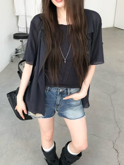 W7成團！《26春夏爆紅設計師》不規則直紋針織背心2