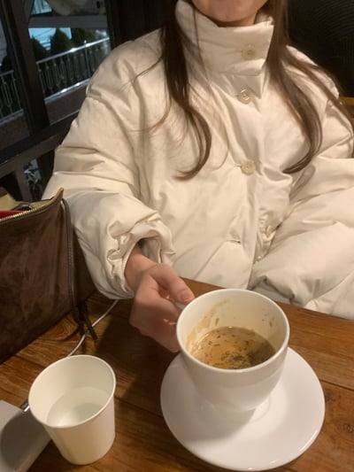 奶茶現貨！咖色特價預購！《簡約好看》帽子可拆羽絨外套21