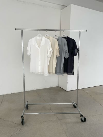 W7成團！《26春夏爆紅設計師》立體紋路感短袖罩衫21