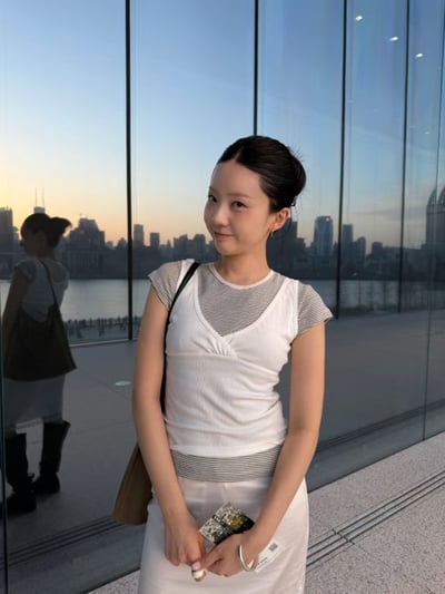 last 1早鳥價！《小資湊免運》寬肩帶蕾絲交叉背心8