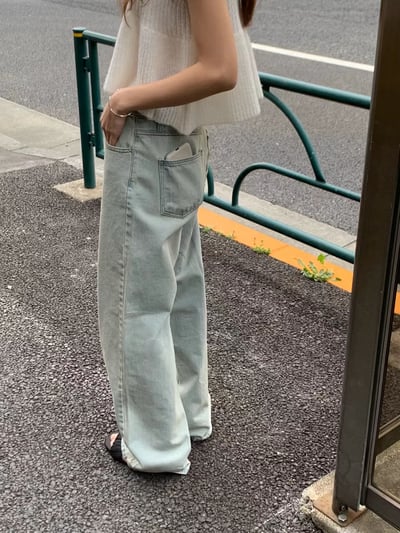 W5成團！《ounce》U領針織背心13