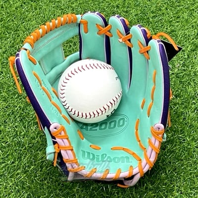 (小胖美國棒壘) 現貨 Wilson 月份限定款 1975  11.75" 內野手手套, 棒球 壘球 適用6