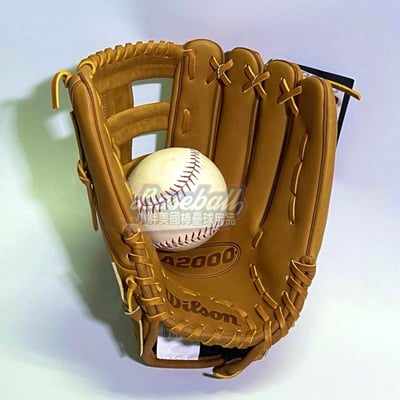 (小胖美國棒壘) 現貨 經典原皮色，美規Wilson A2000 1810 12.75”外野手手套 棒球 壘球 適用6