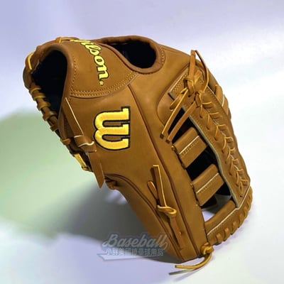 (小胖美國棒壘) 現貨 經典原皮色，美規Wilson A2000 1810 12.75”外野手手套 棒球 壘球 適用2