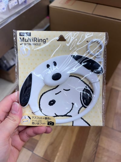 日本 PEANUTS 史努比 矽膠手機掛環 防摔手環 掛片 史努比 Olaf 查理布朗 歐拉夫1