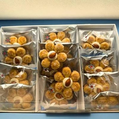 杏仁奶油砂糖花朵千層派 12入1