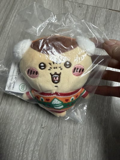 吉伊卡哇 聖誕節一番   吉伊卡哇ちいかわ Chiikawa 吊飾 娃娃2