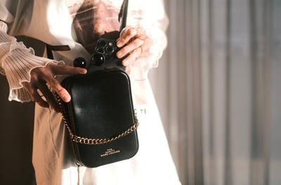 MARC JACOBS 絕版硬殼復古珠扣包The Vanity2