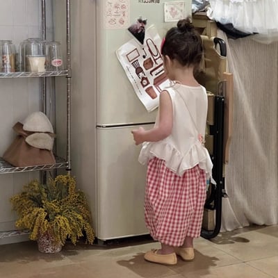 C1-079 無袖小兔背心紅格褲兩件套2