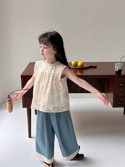 A1-013 森系度假風設計感鏤空刺繡甜美蕾絲背心無袖上衣3