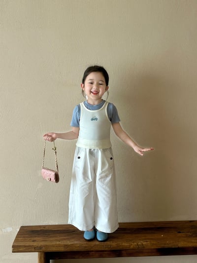 D1-003 韓版藍白女童背心+短袖2件套/褲子10