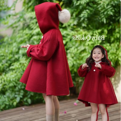 C1-033 聖誕新款尖尖帽呢料加絨加厚斗篷上衣1