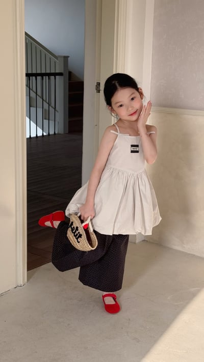 D1-008 韓版裙擺式吊帶上衣洋氣吊帶背心2