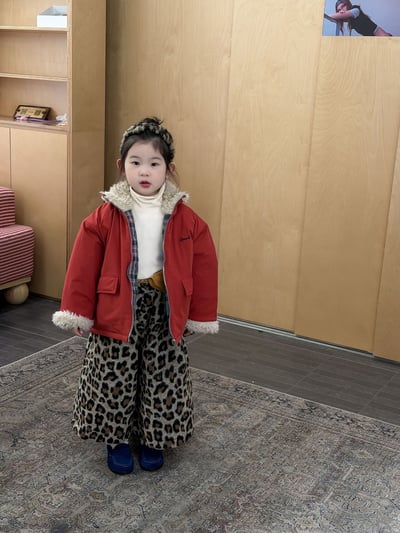 D1-024 夾棉毛領棉服兩面穿外套+加絨豹紋褲2