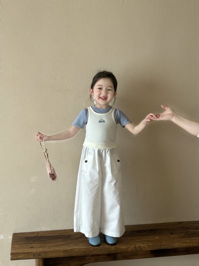 D1-003 韓版藍白女童背心+短袖2件套/褲子7