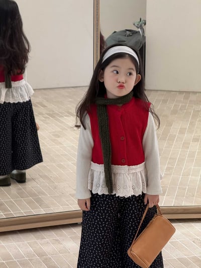 D1-023 復古蕾絲拼接針織馬甲套裝8