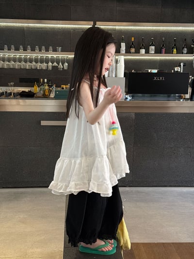 D1-017 韓版小眾設計感別緻吊帶裙+黑褲子6