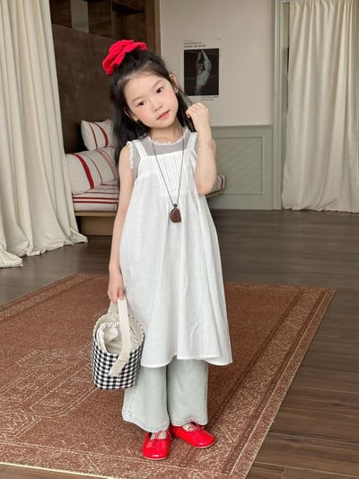 D1-018 韓版花邊蕾絲背心+白色吊帶棉布裙3