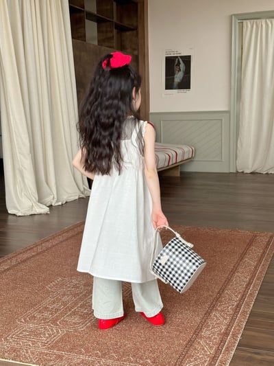 D1-018 韓版花邊蕾絲背心+白色吊帶棉布裙9