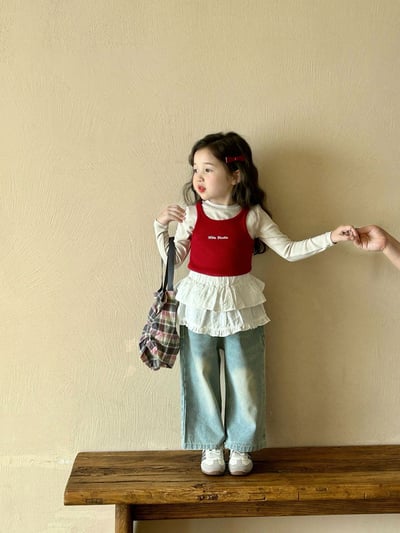 D1-022 字母印花背心+上衣兩件套裝2