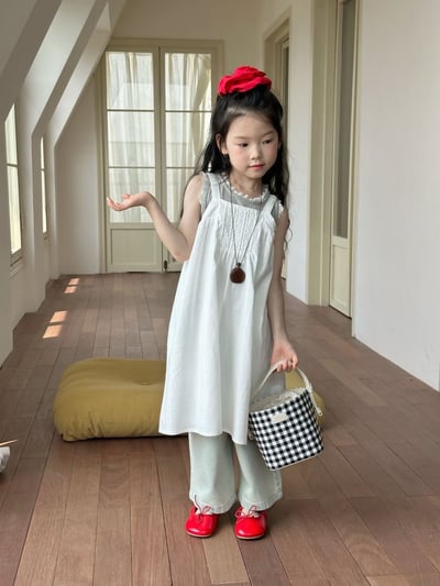 D1-018 韓版花邊蕾絲背心+白色吊帶棉布裙4