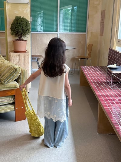 A1-001 森林系疊穿甜美蕾絲拼接背心時尚長版字母無袖上衣6