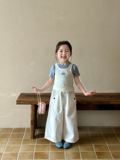 D1-003 韓版藍白女童背心+短袖2件套/褲子4