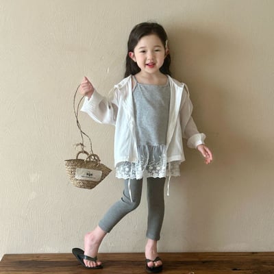 D1-001 韓版連帽長袖襯衫+吊帶2件套空調衫/灰色打底褲1