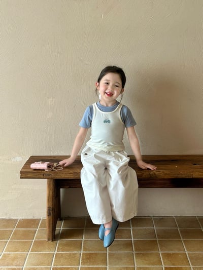 D1-003 韓版藍白女童背心+短袖2件套/褲子8