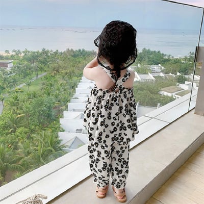 C1-016 花朵吊帶上衣+九分褲套裝10