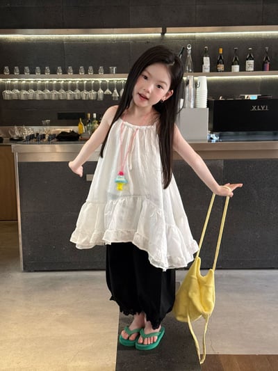 D1-017 韓版小眾設計感別緻吊帶裙+黑褲子7