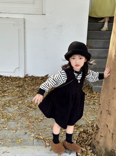 C1-022 圓條紋長袖上衣加燈芯絨背心裙套裝6