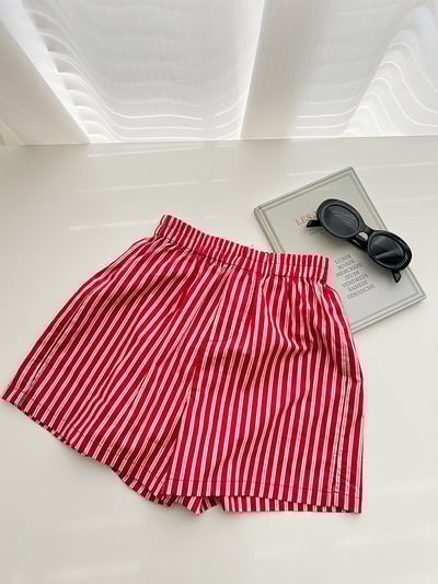 A1-012 韓版紅色休閒時尚豎條紋寬鬆短褲7