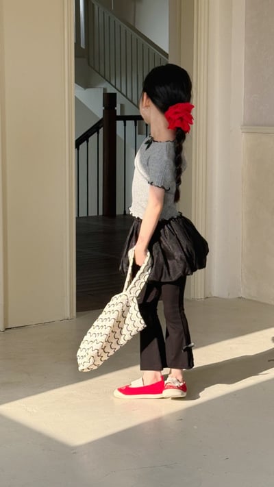 D1-013 韓版蝴蝶結短袖上衣淑女短袖灰色上衣+黑色裙褲4