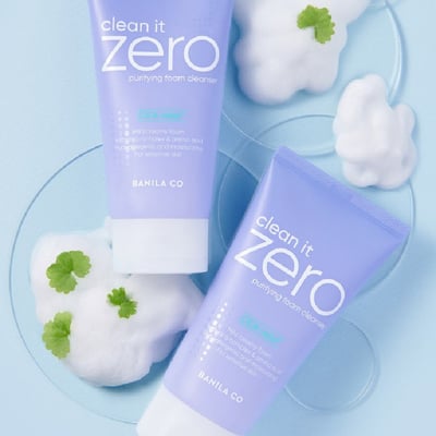 Banila.Co 積雪草胺基酸洗面乳1