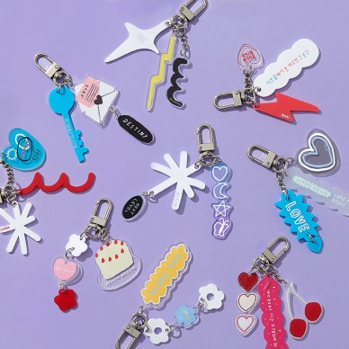 SM TOWM X Soo Soo jin 聯名周邊 壓克力鑰匙圈1