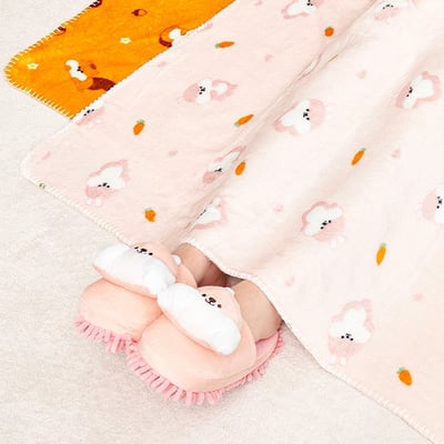 韓國大創 X 可愛小松鼠、小兔子系列 冷氣毯1