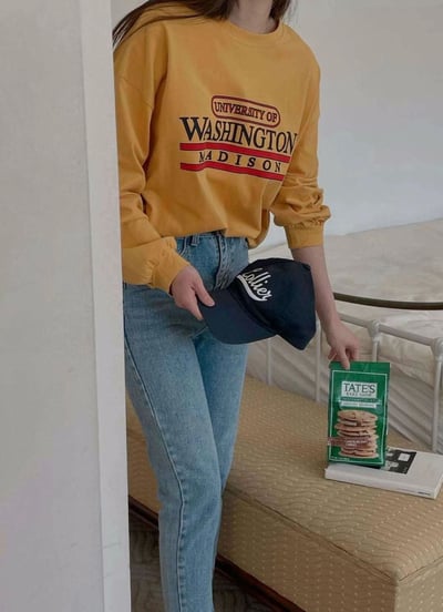 字母印花圓領寬鬆長袖T恤 共三色5