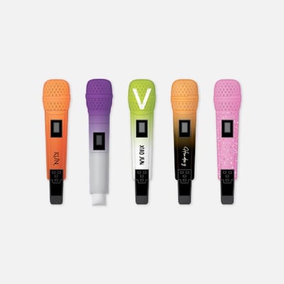 WayV 2025 Encore CONCERT "ON THE Way" 官方周邊 造型徽章 (MIC ver.)1