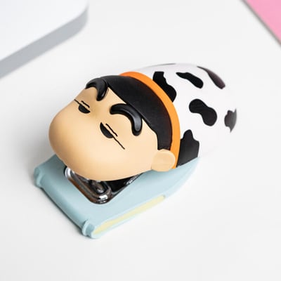 韓國文創 蠟筆小新造型訂書機2