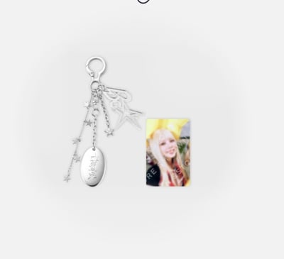 BoA The 11Album "Crazier" 官方周邊 鑰匙圈吊飾套組1