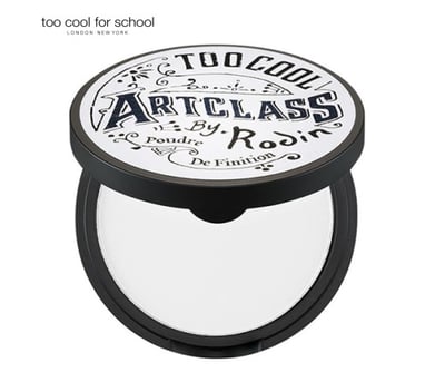 too cool for school 蜜粉餅1