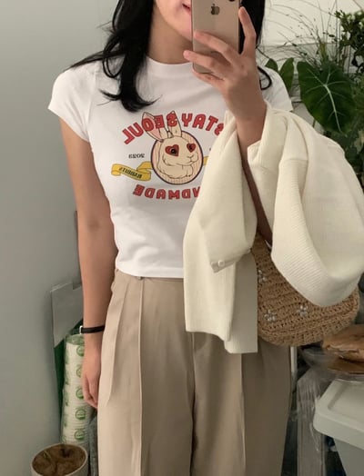 春裝新款 短版Rabbit Seoul T恤3