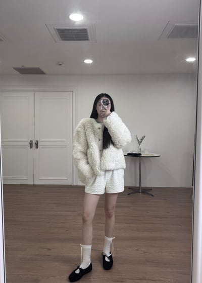 A08 克蕾蒙絲軟毛短褲2