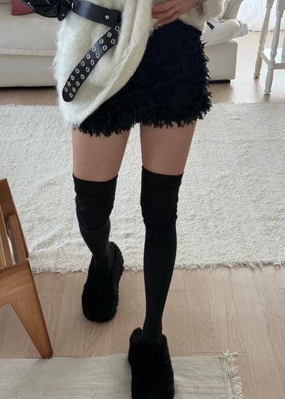 B01 伊莎貝爾羽毛鬆緊短褲4